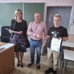 W dniu 10.06.2025 r. odbyło się uroczyste wręczenie zaświadczeń o ukończeniu kursu obsługi podestów ruchomych z projektu "Międzypowiatowa droga do edukacyjnego sukcesu szkół zawodowych powiatów dzierżoniowskiego, kłodzkiego i świdnickiego".