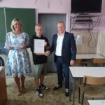 Uczniowie naszej szkoły odebrali zaświadczenia o ukończeniu kursu Obsługa Drona z Kamerą Termowizyjną