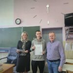 uroczyste rozdanie zaświadczeń o ukończeniu kursu fotowoltaiki