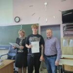 uroczyste rozdanie zaświadczeń o ukończeniu kursu fotowoltaiki