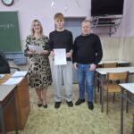 Uczniowie naszej szkoły odebrali certyfikaty Programisty CNC, które zdobyli w ramach projektu Międzypowiatowa droga do edukacyjnego sukcesu szkół zawodowych powiatów dzierżoniowskiego, kłodzkiego i świdnickiego.