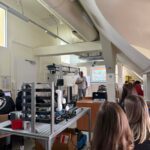 W dniu 25. marca uczniowie klas czwartych A, B, C, F I G wzięli udział w zajęciach warsztatowych na Międzynarodowej Wyższej Szkole Logistyki i transportu. Był to wyjazd w ramach Projektu „Międzypowiatowa droga do edukacyjnego sukcesu szkół zawodowych powiatów dzierżoniowskiego, kłodzkiego I świdnickiego”. Uczniowie poznawali sekrety zawodu logistyka i spedytora korzystając z najnowszych technologicznych nowinek(system VR) . Opiekunami młodzieży byli J. Danielczyk, K. Szot, D. Samodur i T. Węglarz.