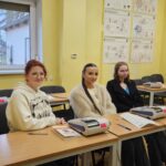 W ramach projektu Międzypowiatowej drogi do edukacyjnego sukcesu szkół zawodowych powiatów dzierżoniowskiego, kłodzkiego i świdnickiego uczniowie biorą udział w kursie dotyczącym obsługi kas fiskalnych i terminali płatniczych