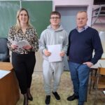 Wręczenie uprawnień z kursów w ramach projektu projektu „Międzypowiatowej drogi do edukacyjnego sukcesu szkół zawodowych powiatów dzierżoniowskiego, kłodzkiego i świdnickiego”